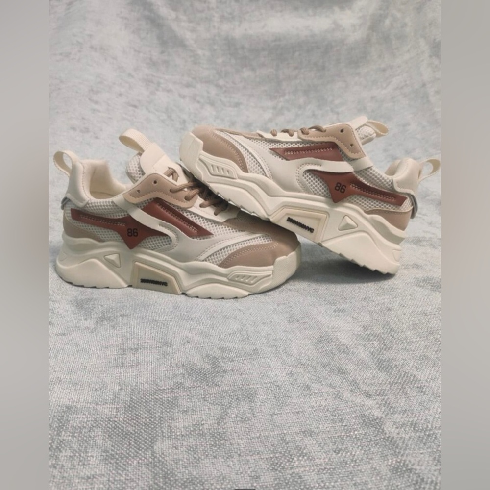 Color block lace up front chunky sneakers, brown, size 8.5